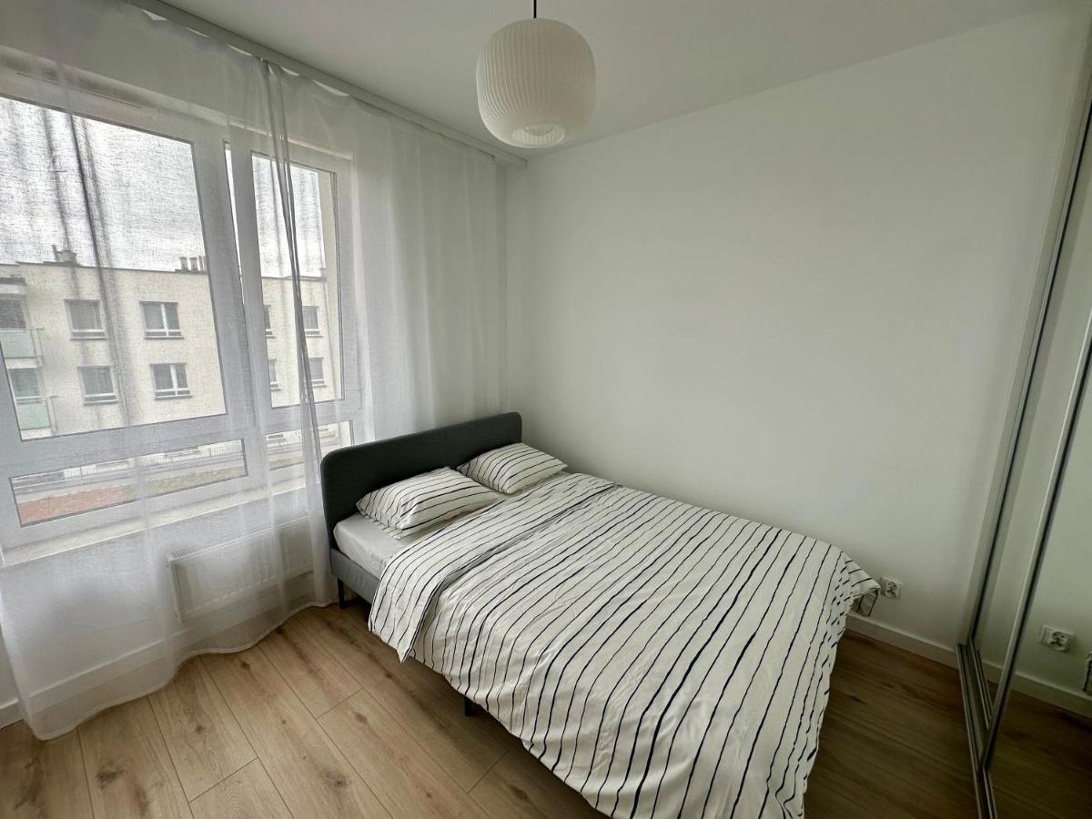 Sdh 4 Radzymin Comfortable Apartment Near Warsaw Bagian luar foto